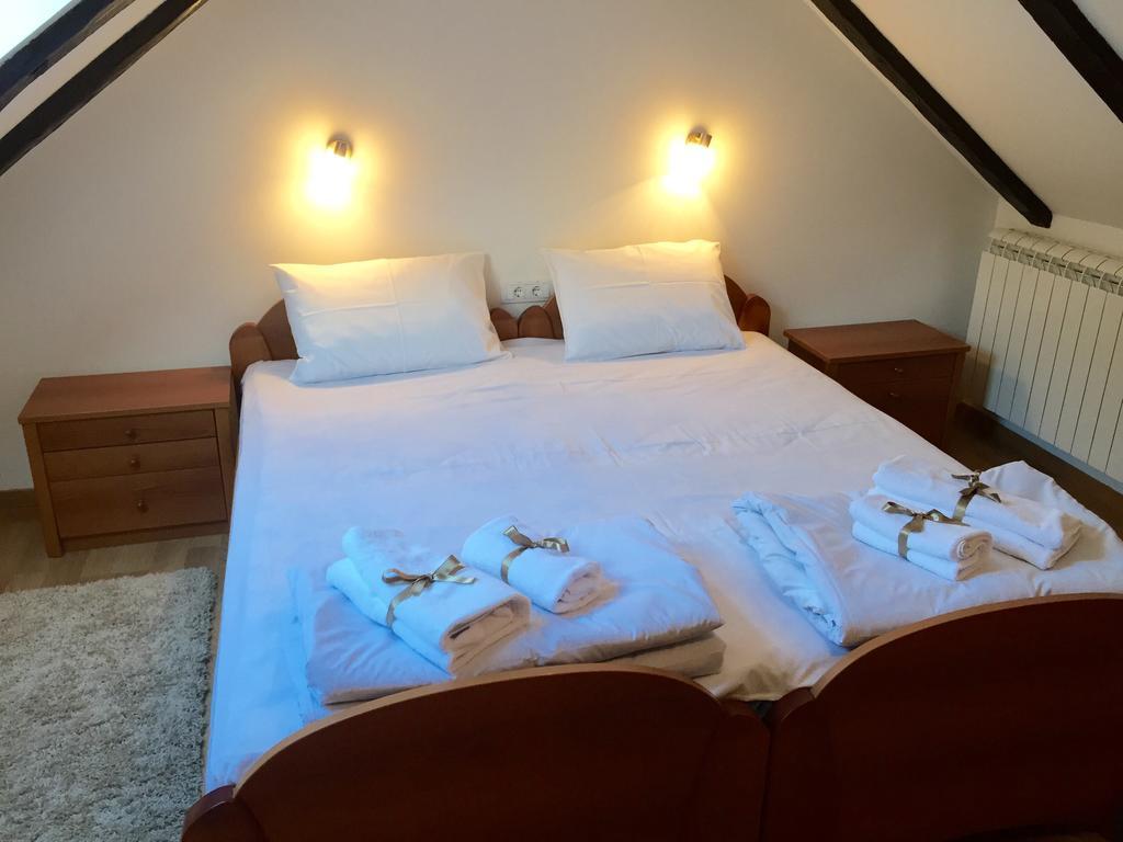 Kona Apartment Белград Стая снимка